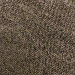 Meet your Posher, Noelle